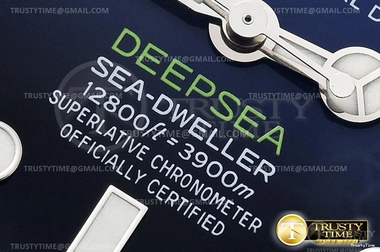 1114 ROLSD097A – Deep Sea Dweller Packable 1017